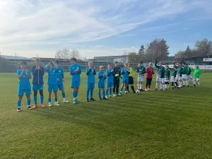 Schmutzigen Derbysieg eingefahren